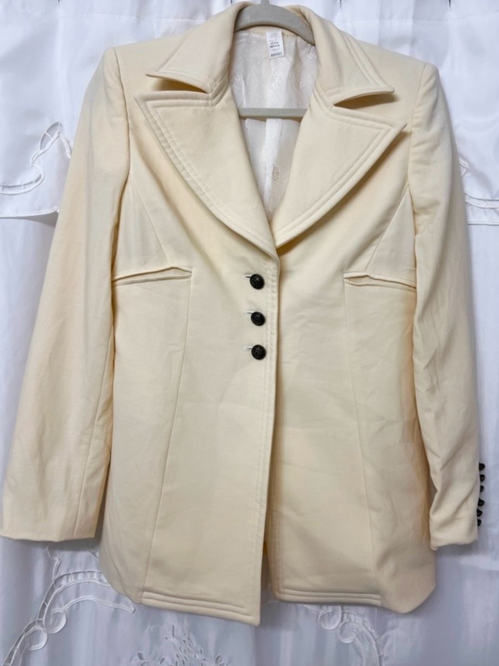 Vintage Gianni Versace Couture Blazer Ivory Wool Medusa Buttons Made Italy 42/6